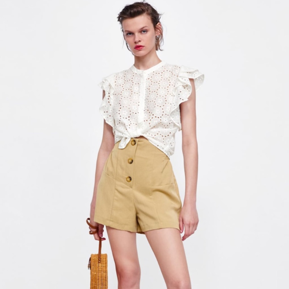Zara White embroidered ruffled blouse Size S